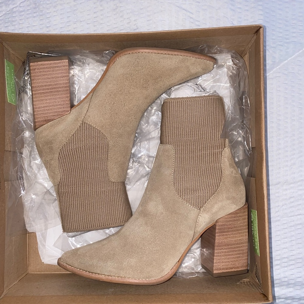 Steve Madden booties